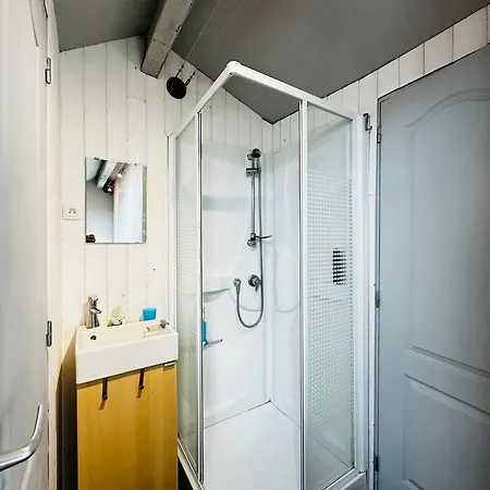 Charmante Maison A 200m De La Pour 5 Personnes - Fr-1-709-94 Nyaraló Fouras