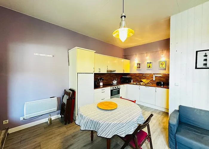 Charmante Maison A 200m De La Pour 5 Personnes - Fr-1-709-94 בית נופש *